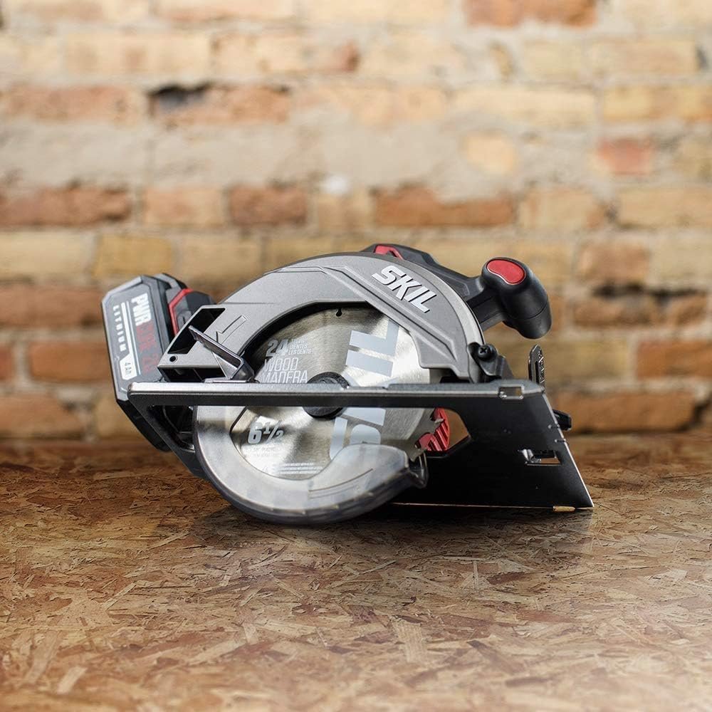 SKIL PWR CORE 20 Brushless 20V 6-1/2 Circular Saw Kit, Includes 4.0 Ah Battery, PWR ASSIST UBS Adapter AND PWR JUMP Chargers - CR5413-1A